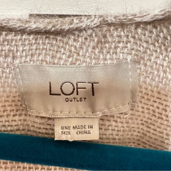 LOFT Women's Poncho Top Warm Neutral Color Stripe with Fringe One Size - Picture 3 of 4